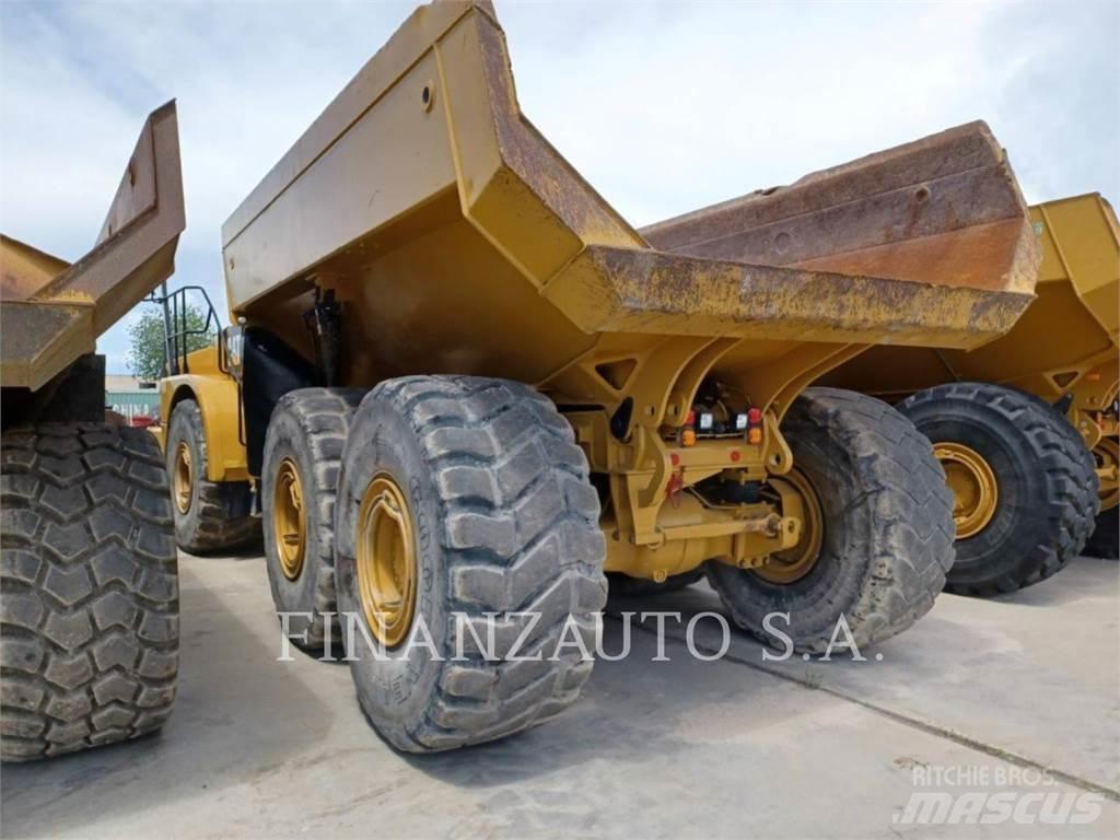 CAT 745 Rammestyrte Dumpere