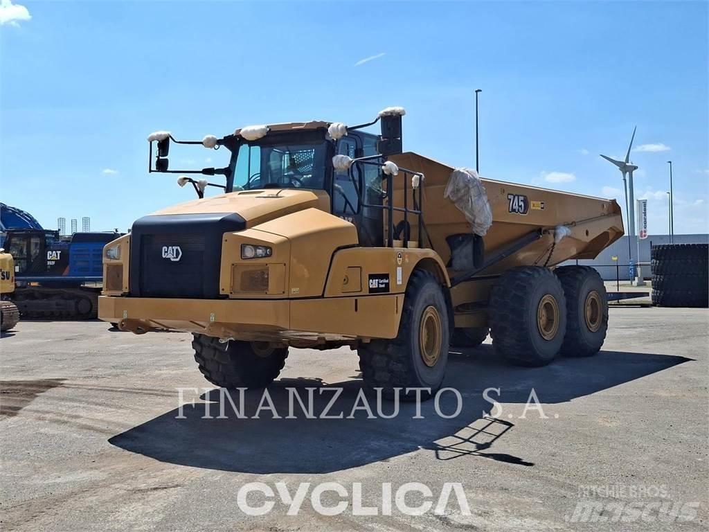 CAT 745 Rammestyrte Dumpere