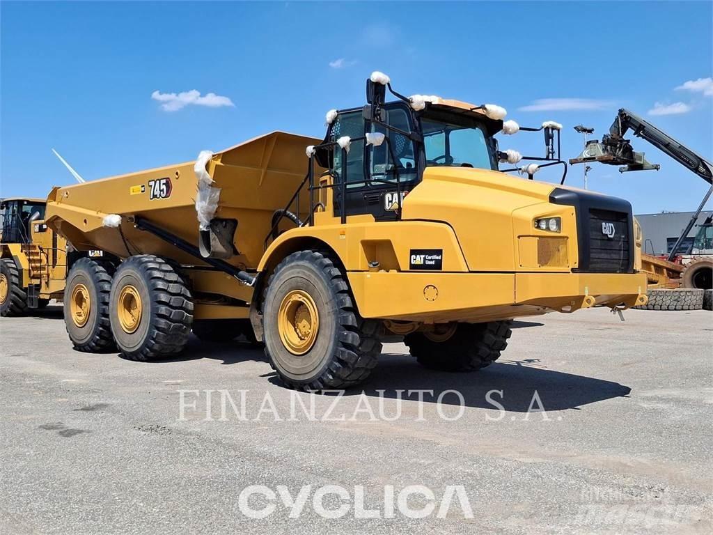 CAT 745 Rammestyrte Dumpere