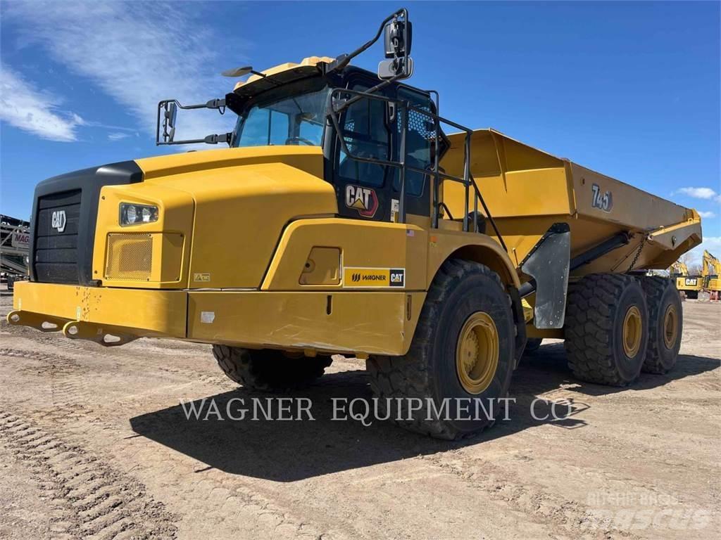 CAT 745 Rammestyrte Dumpere