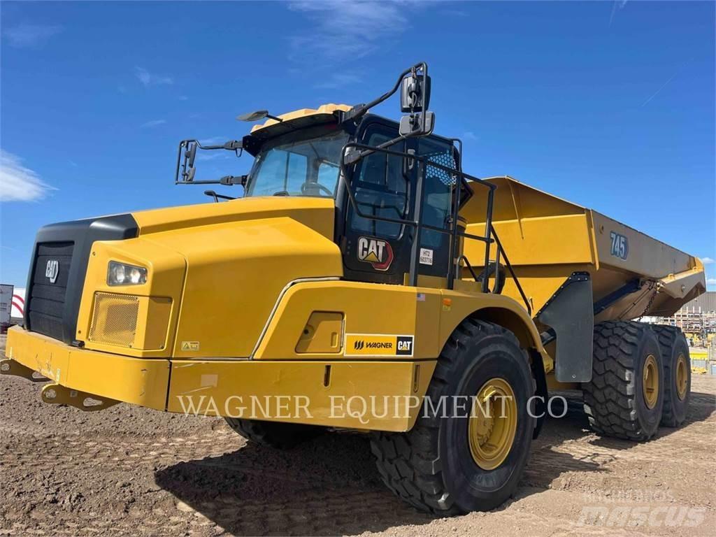 CAT 745 Rammestyrte Dumpere