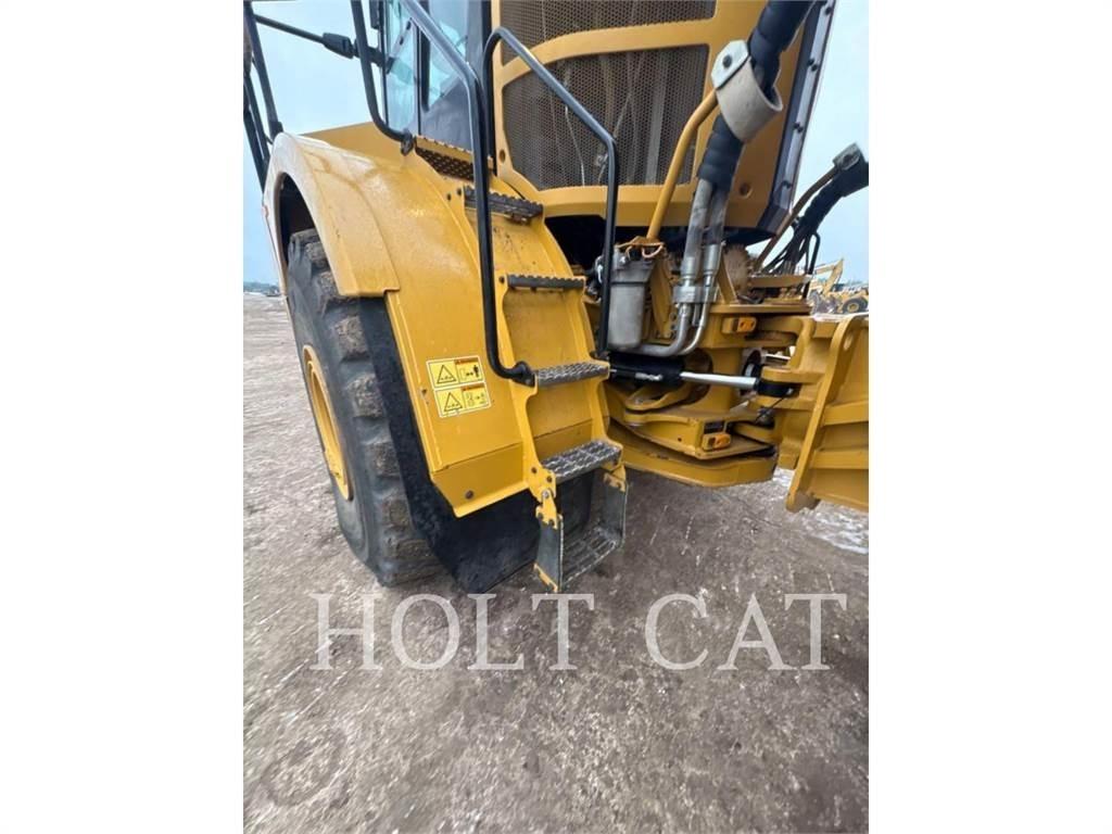 CAT 745 Rammestyrte Dumpere