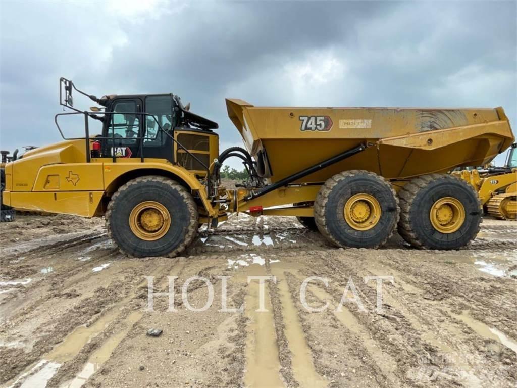 CAT 745 Rammestyrte Dumpere