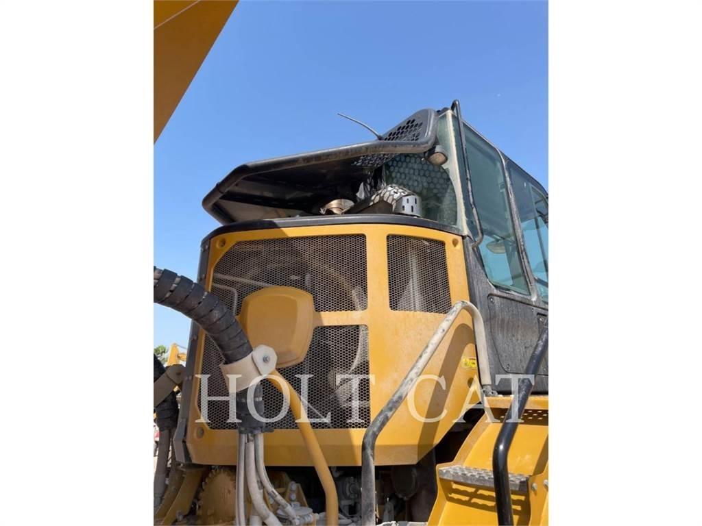 CAT 745 Rammestyrte Dumpere