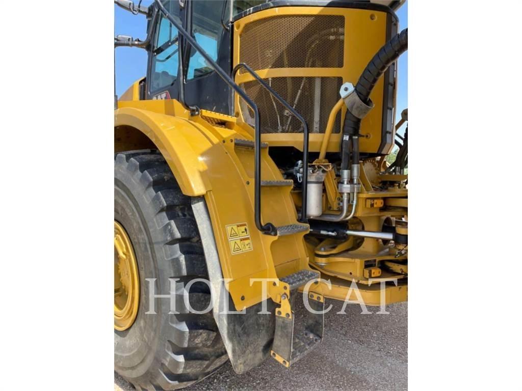 CAT 745 Rammestyrte Dumpere
