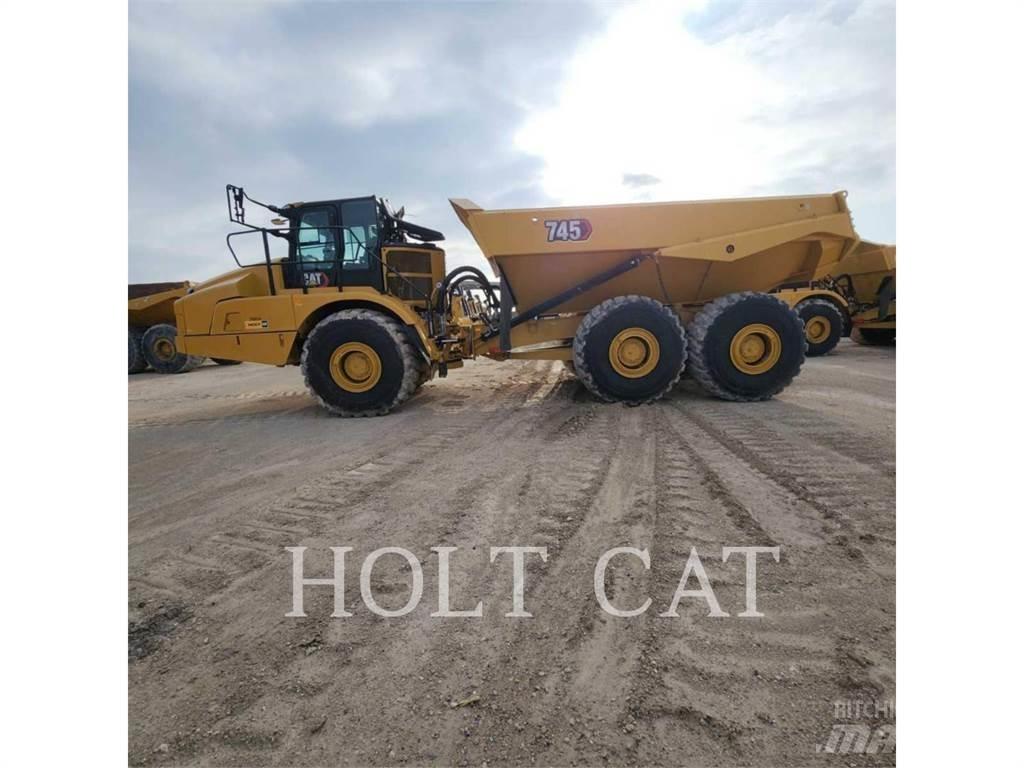 CAT 745 Rammestyrte Dumpere