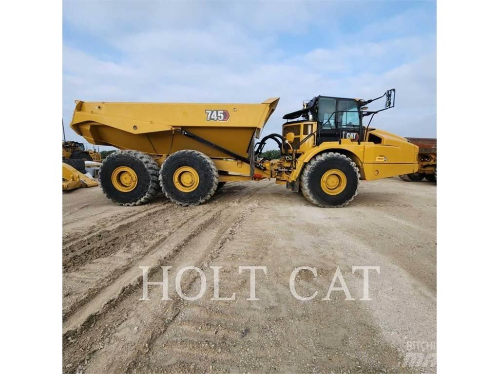CAT 745 Rammestyrte Dumpere