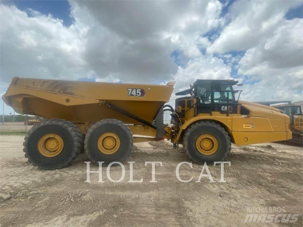 CAT 745 Rammestyrte Dumpere