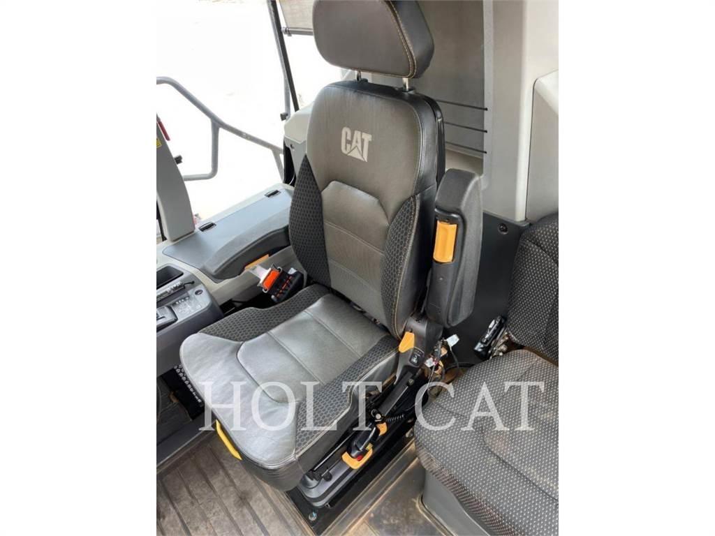 CAT 745 Rammestyrte Dumpere