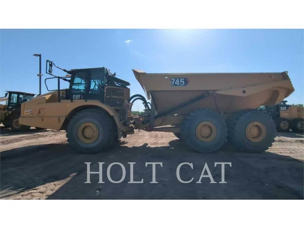 CAT 745 Rammestyrte Dumpere