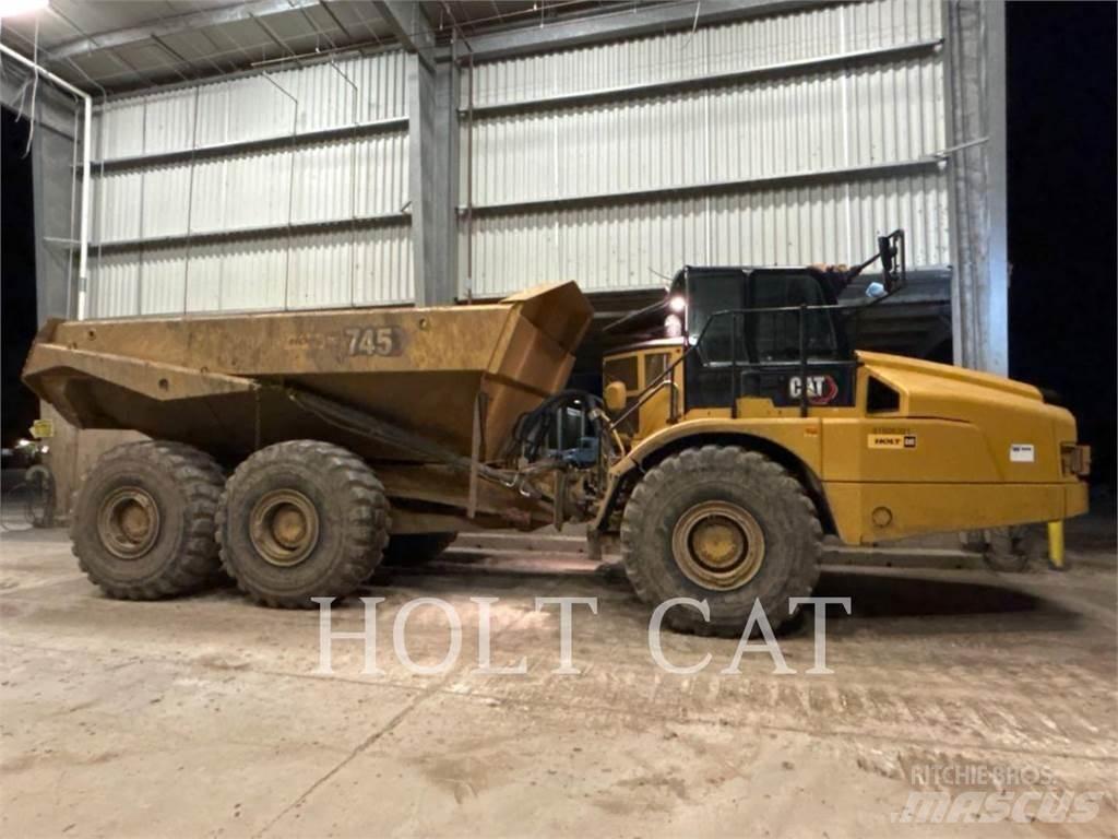 CAT 745 Rammestyrte Dumpere
