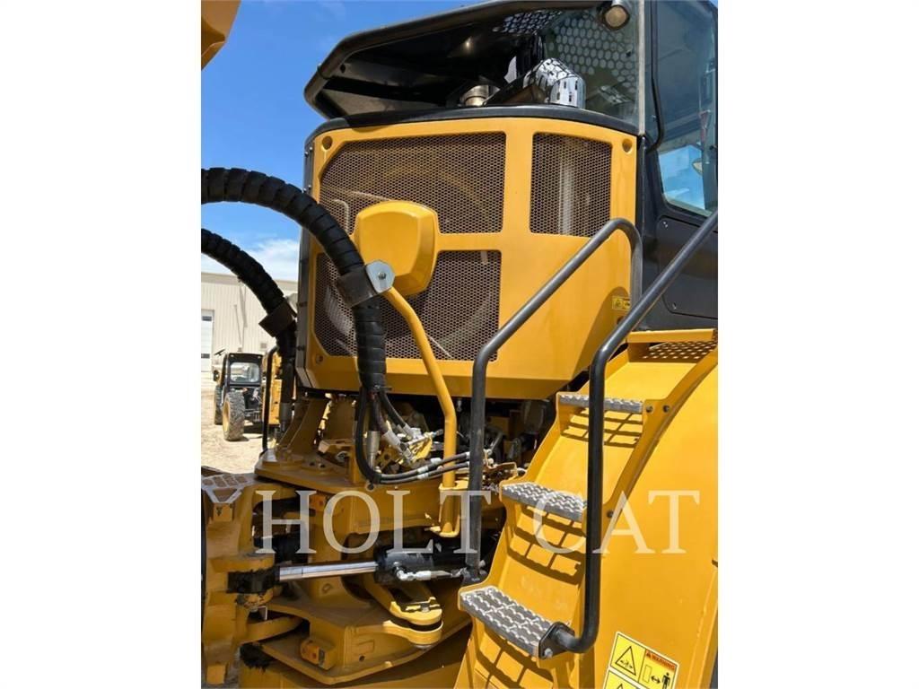 CAT 745 Rammestyrte Dumpere