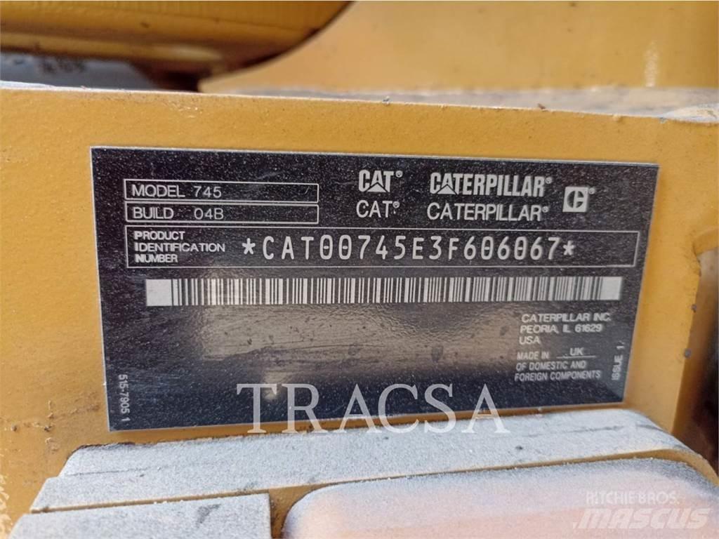 CAT 745 Rammestyrte Dumpere