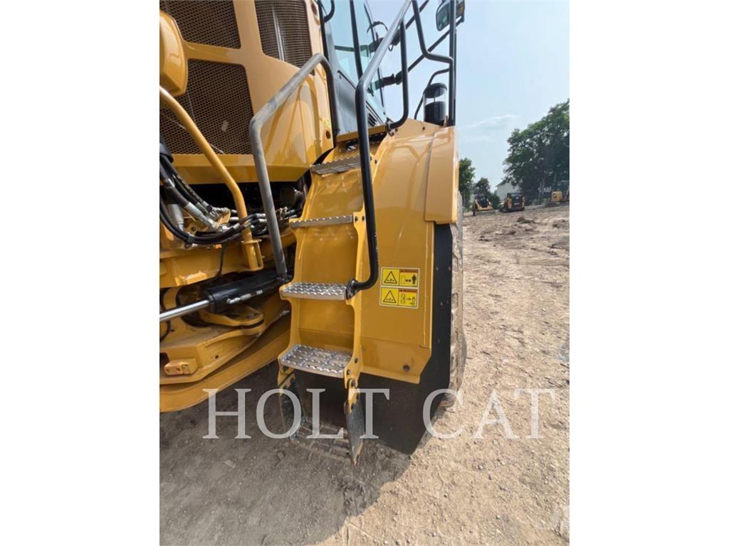 CAT 745 Rammestyrte Dumpere