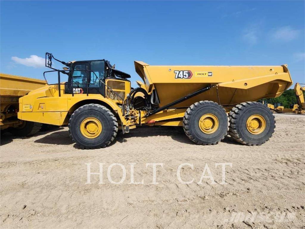 CAT 745 Rammestyrte Dumpere