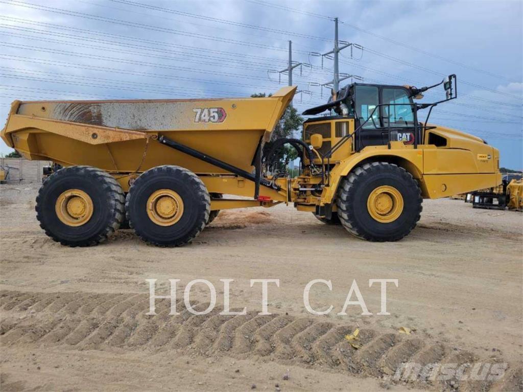CAT 745 Rammestyrte Dumpere