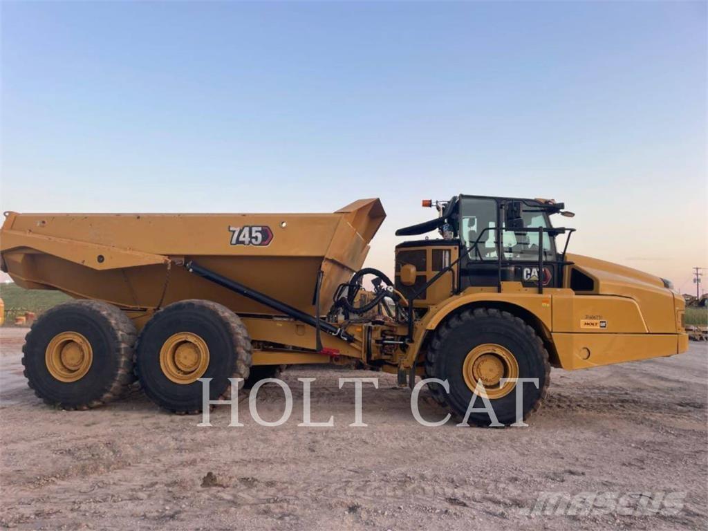 CAT 745 Rammestyrte Dumpere