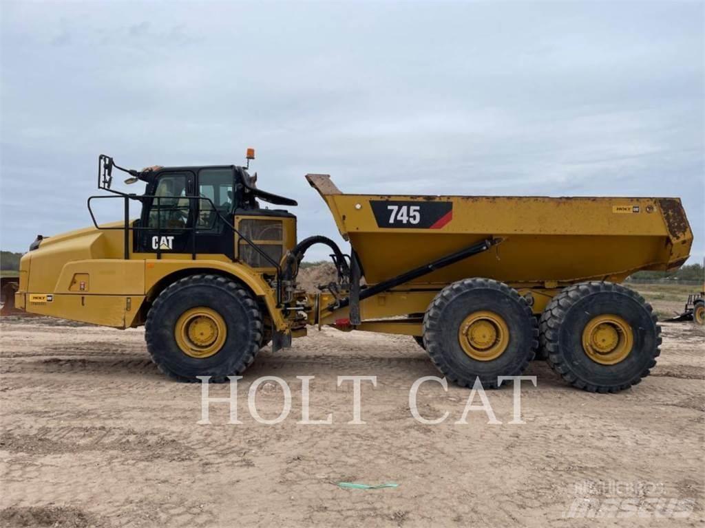 CAT 745 Rammestyrte Dumpere
