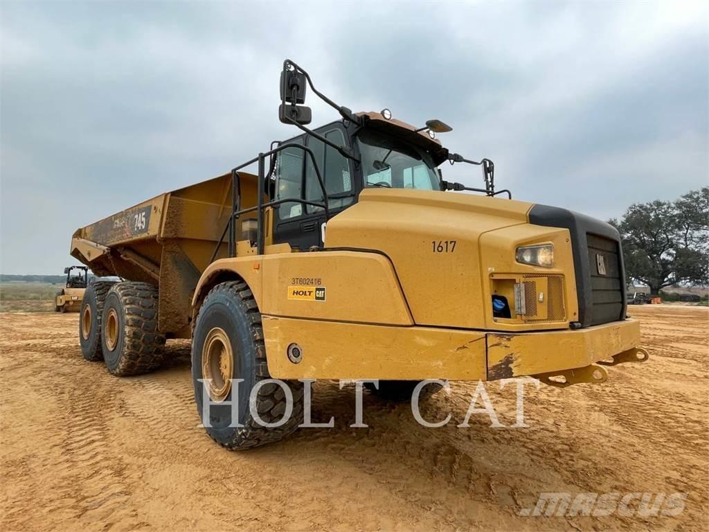 CAT 745-04 Rammestyrte Dumpere