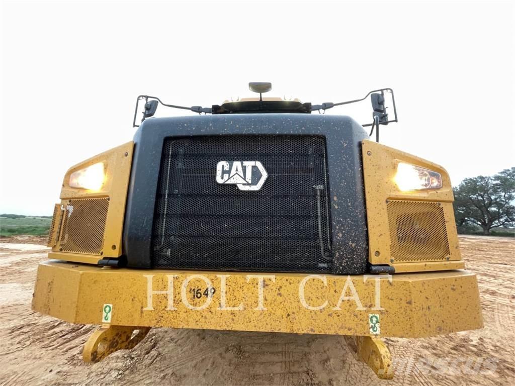 CAT 745-04 Rammestyrte Dumpere