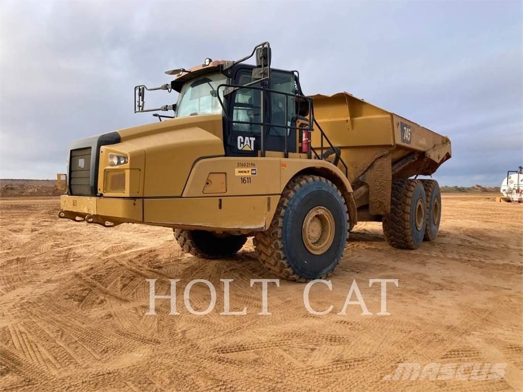 CAT 745-04 Rammestyrte Dumpere