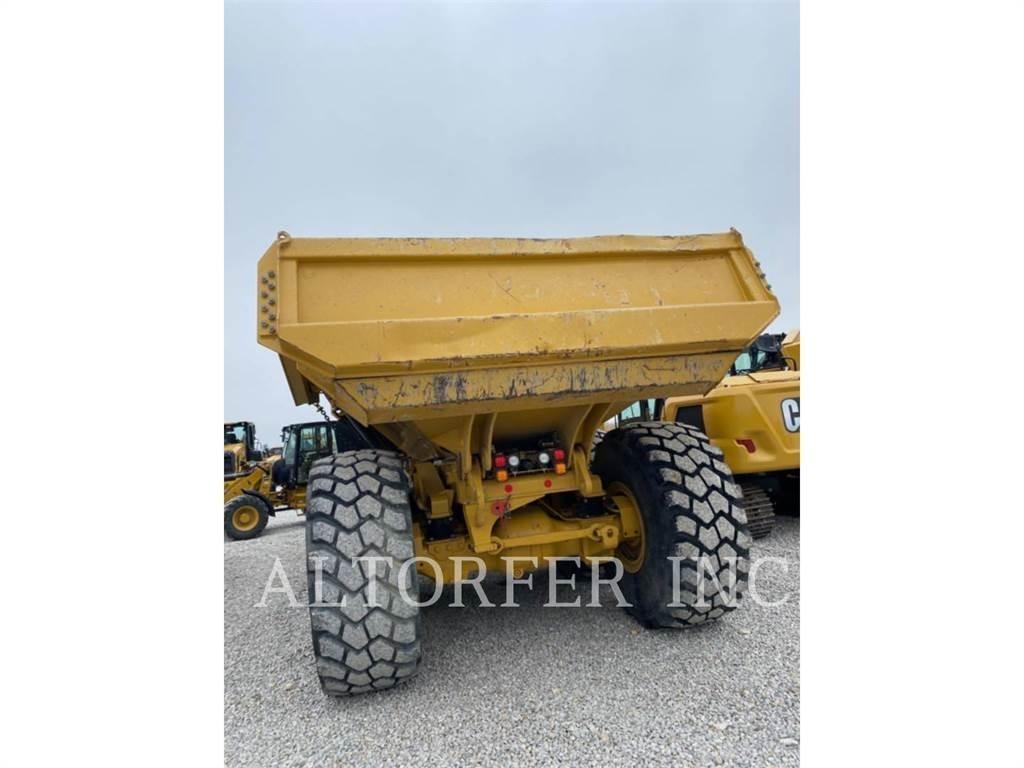 CAT 745-04 Rammestyrte Dumpere