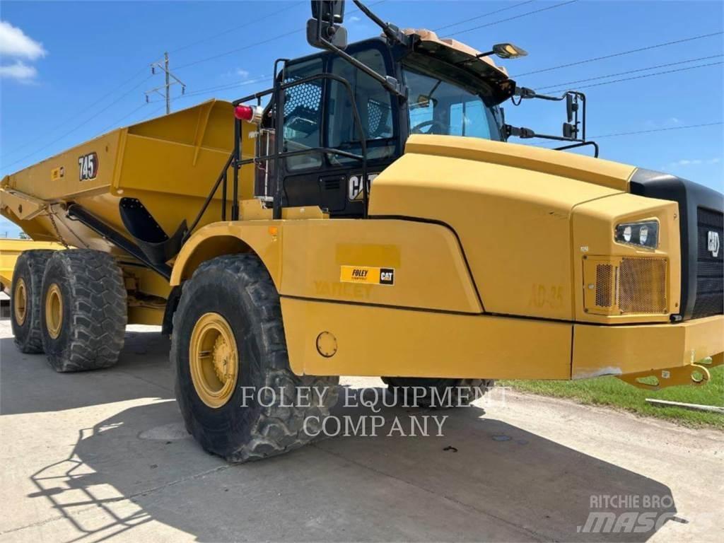 CAT 745-04 Rammestyrte Dumpere