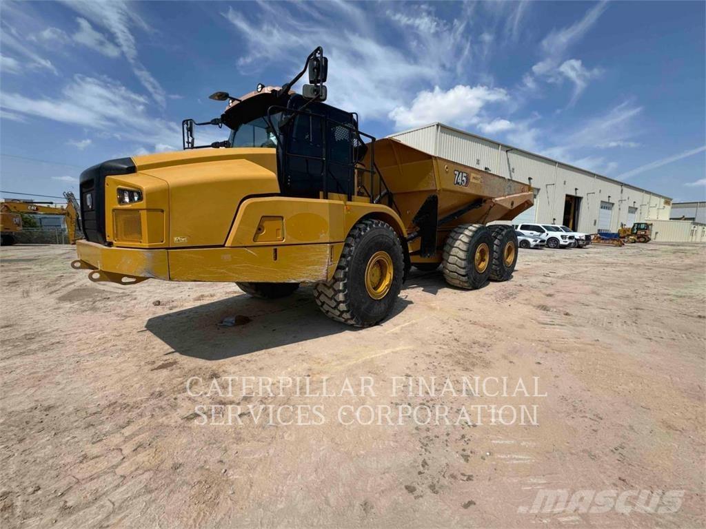 CAT 745-04 Rammestyrte Dumpere