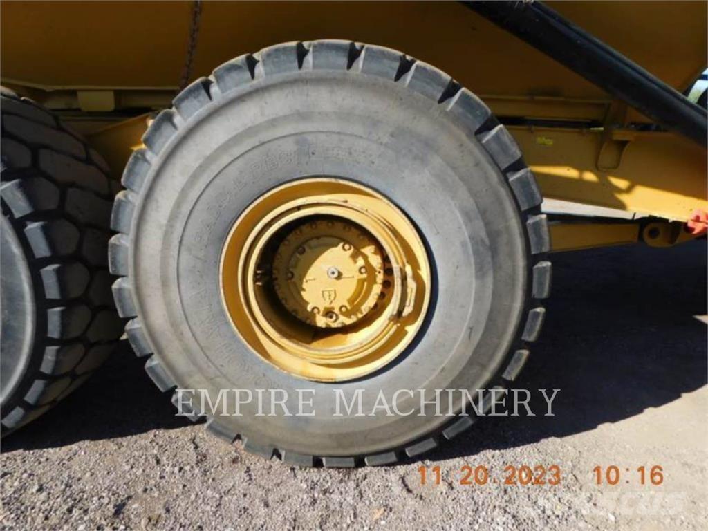 CAT 745-04 Rammestyrte Dumpere