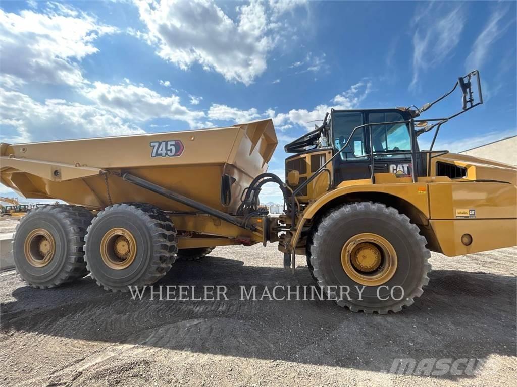 CAT 745 TG Rammestyrte Dumpere