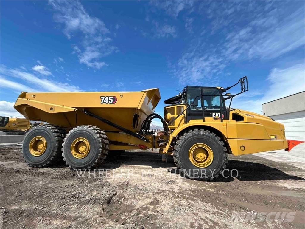 CAT 745 TG Rammestyrte Dumpere