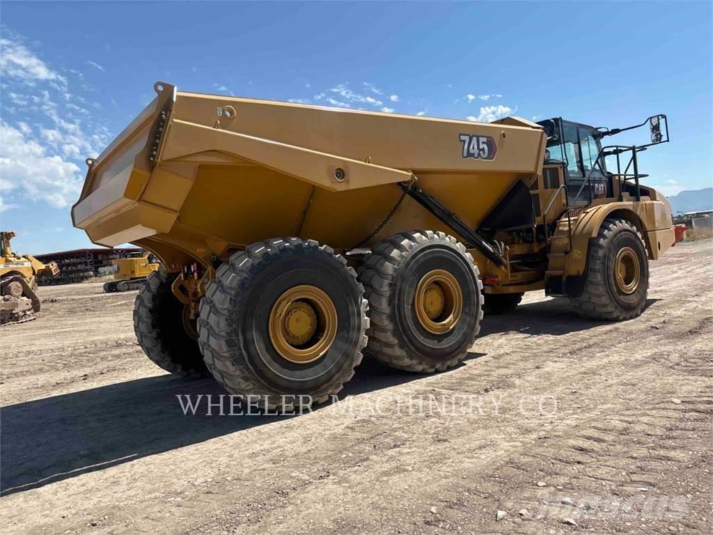 CAT 745 TG Rammestyrte Dumpere