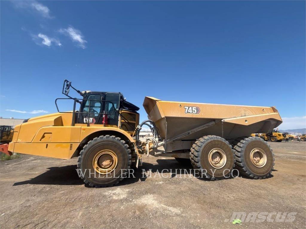 CAT 745 TG Rammestyrte Dumpere