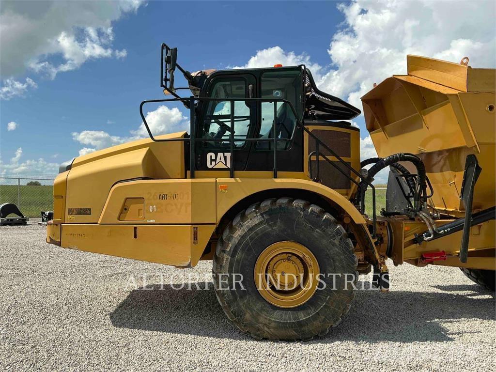 CAT 74504 Rammestyrte Dumpere