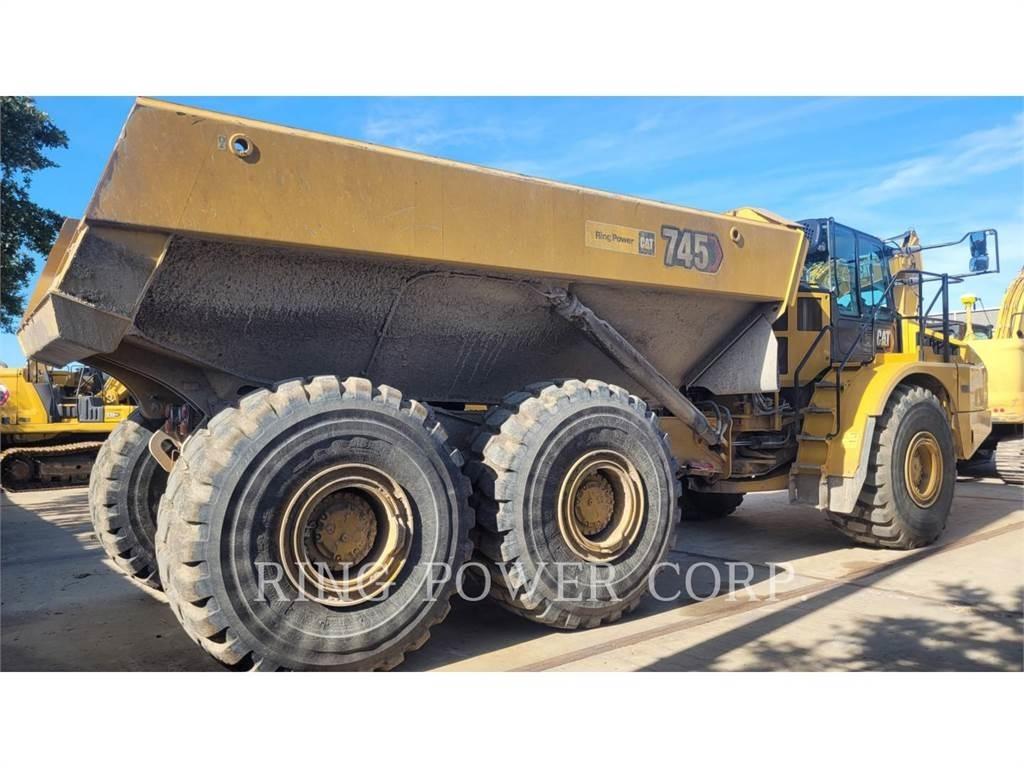CAT 745TG Rammestyrte Dumpere
