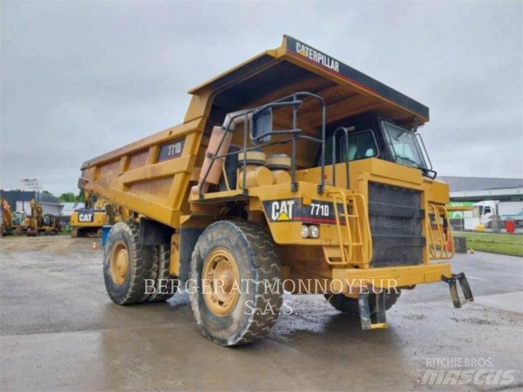 CAT 771D Rammestyrte Dumpere