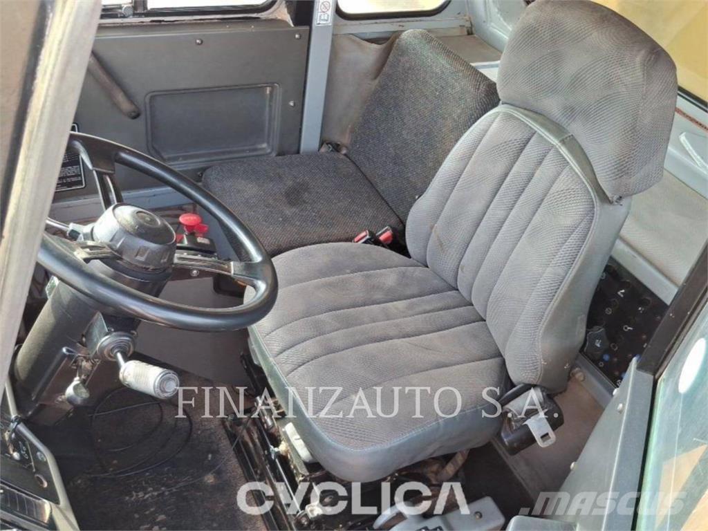 CAT 773E Rammestyrte Dumpere