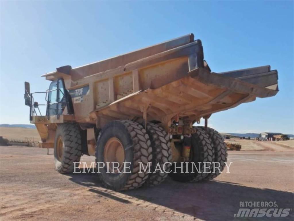 CAT 773F Rammestyrte Dumpere