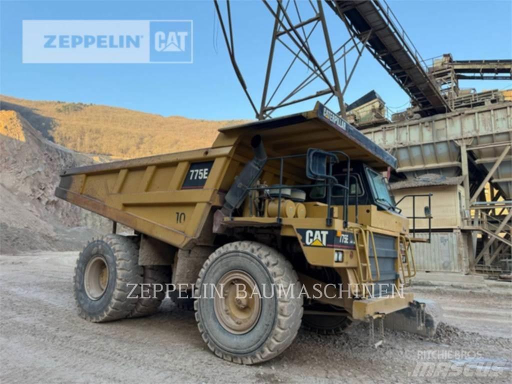CAT 775E Rammestyrte Dumpere
