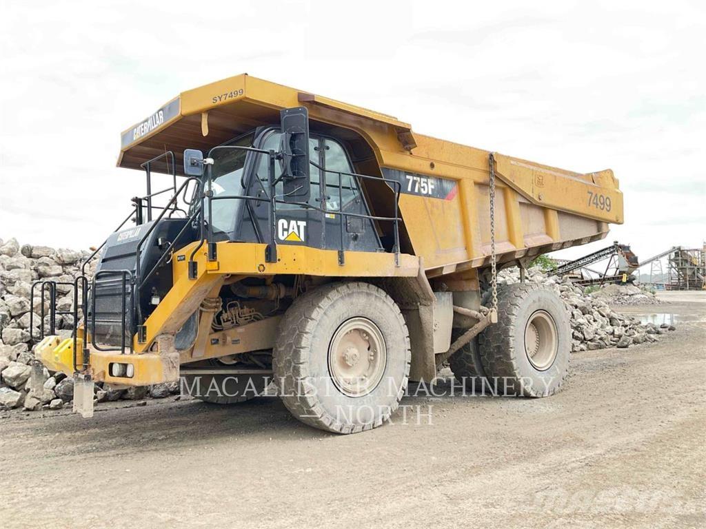 CAT 775F Rammestyrte Dumpere