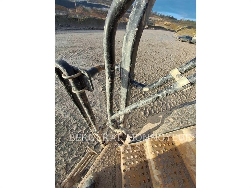 CAT 777G Rammestyrte Dumpere