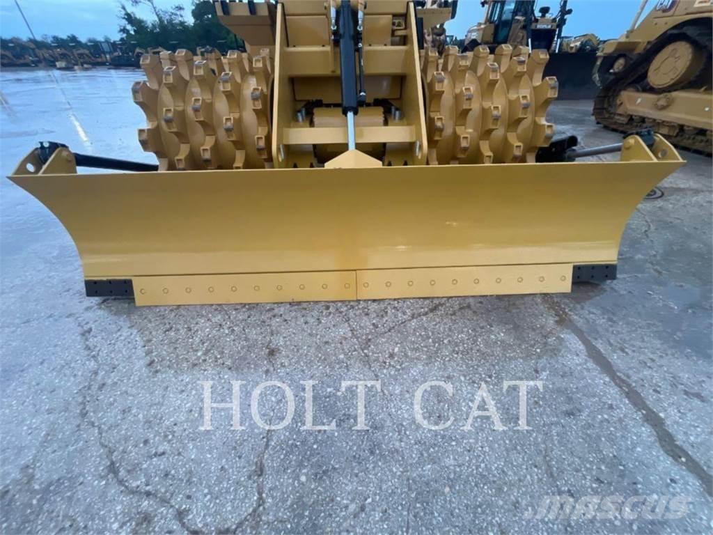 CAT 815 Hjullaster til komprimering