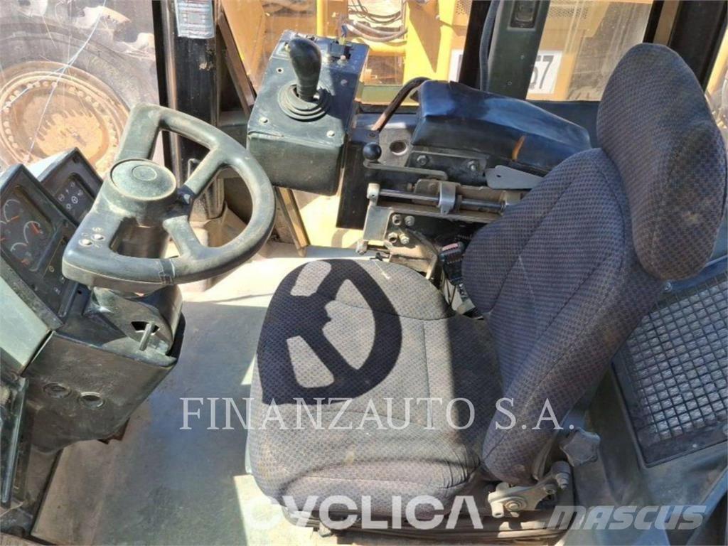 CAT 824H Veiskrape