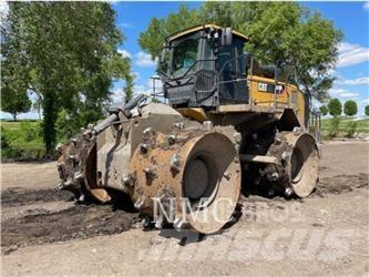 CAT 826K Hjullaster til komprimering