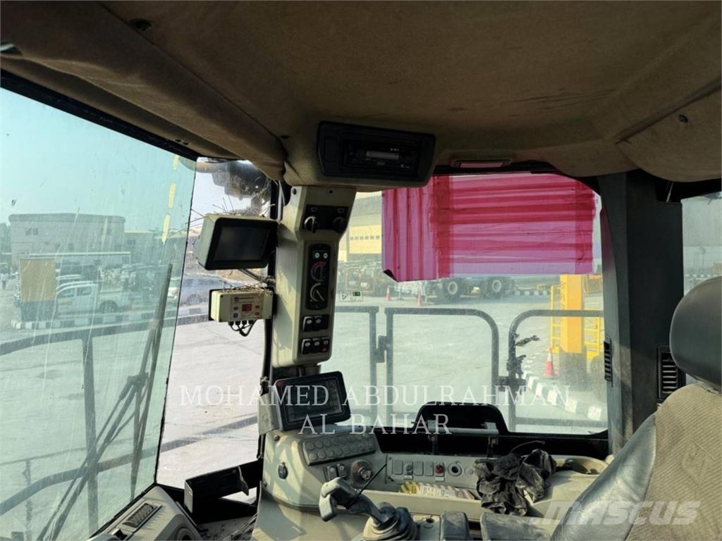 CAT 834K Dozere Hjulgående