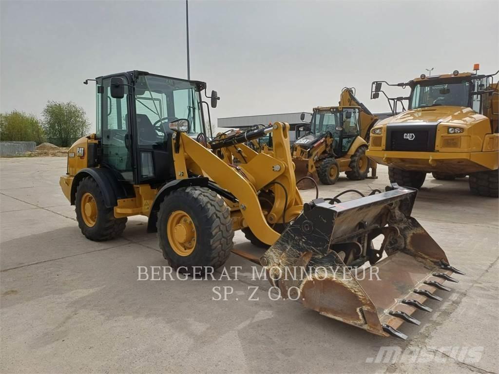 CAT 906 M Hjullastere