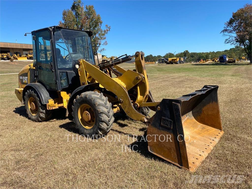 CAT 906 M Hjullastere