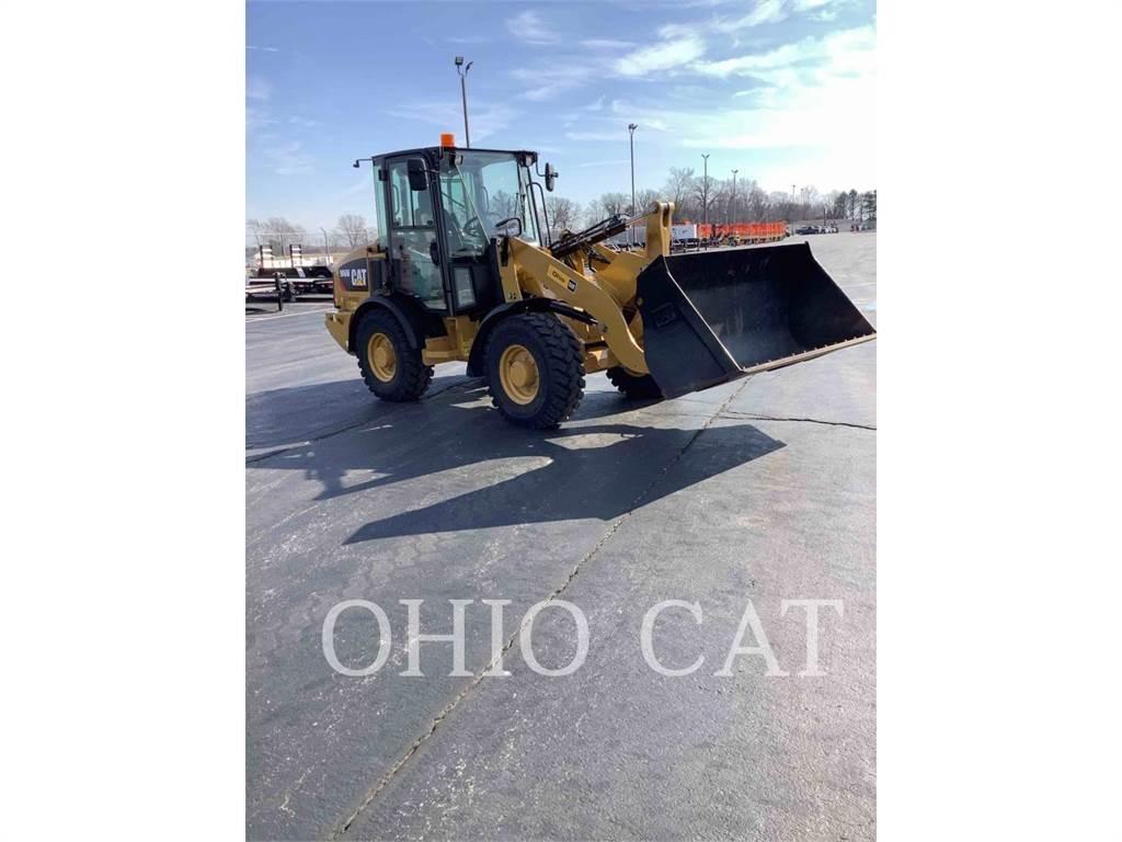 CAT 906M Minilastere
