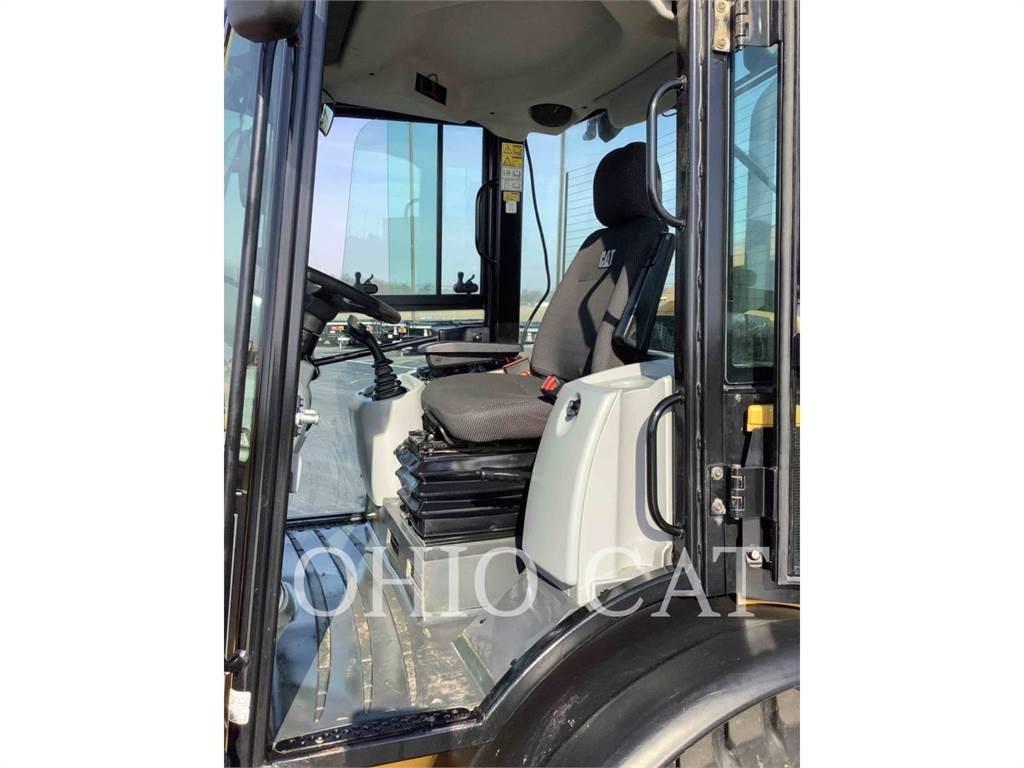 CAT 906M Minilastere