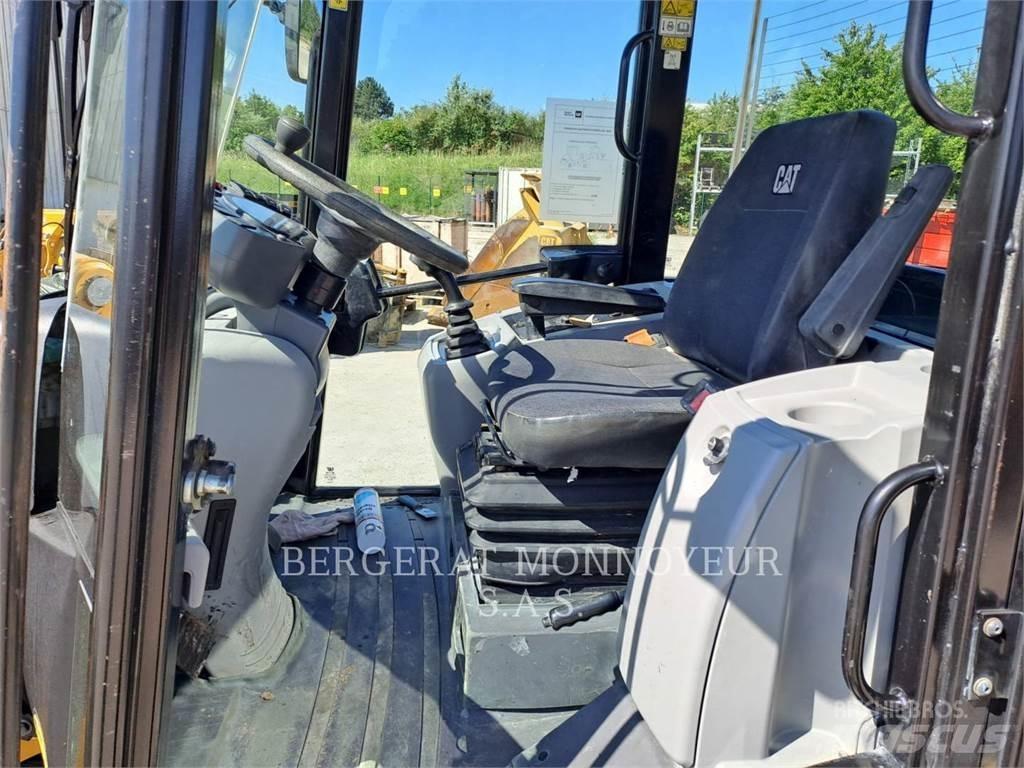 CAT 906M Hjullastere
